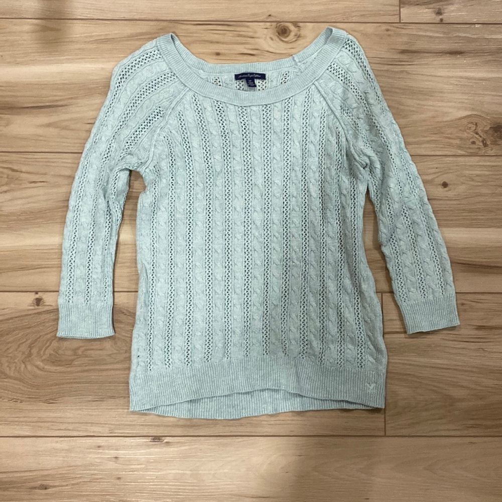 American Eagle Small 3/4 Sleeve Sweater